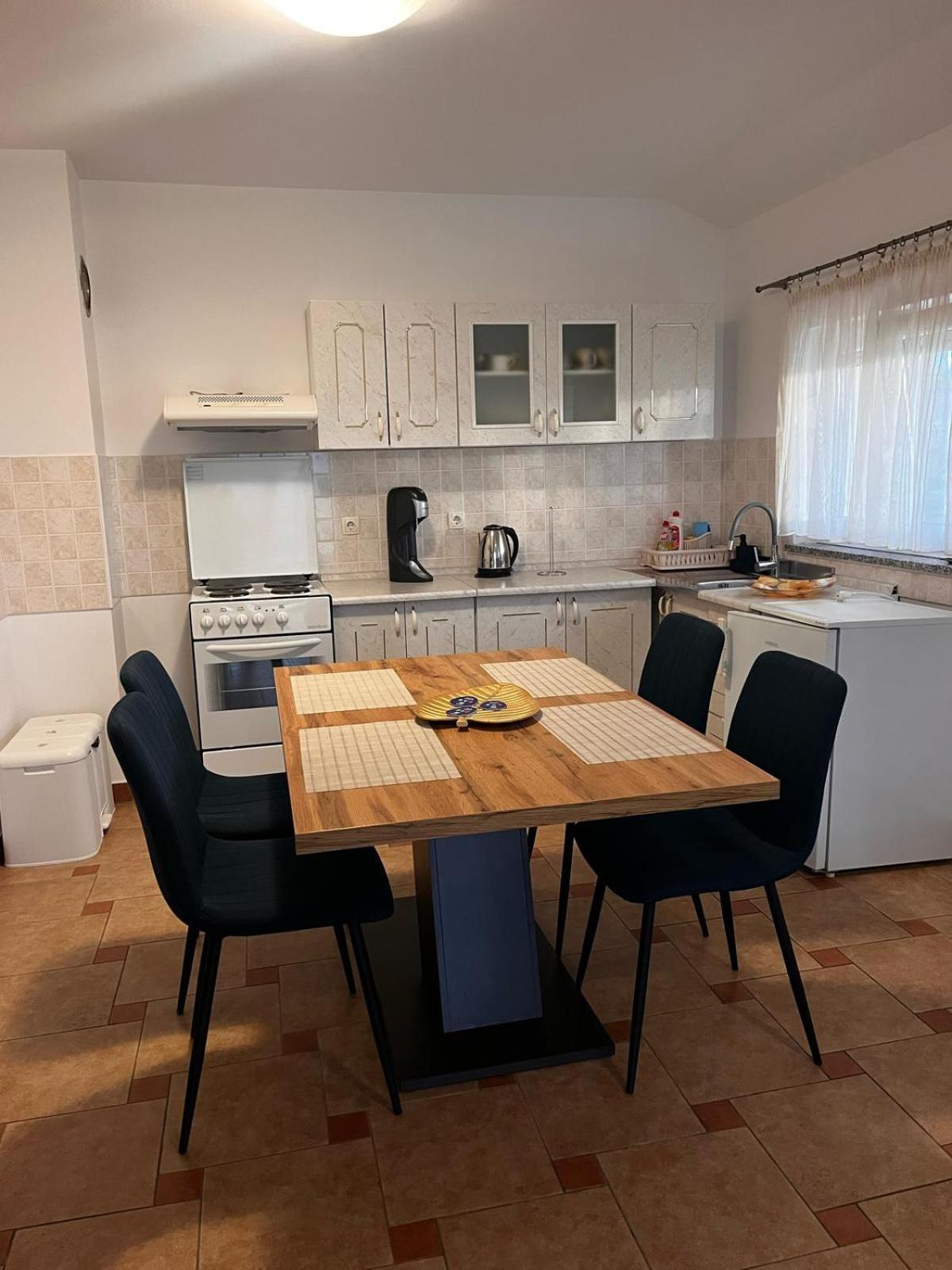 Apartments Jadranka Malinska Kültér fotó
