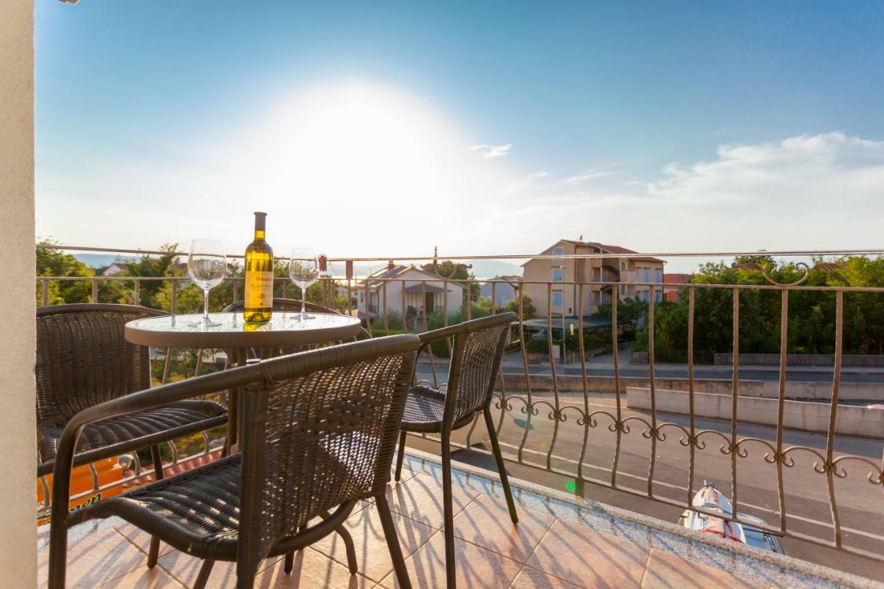 Apartments Jadranka Malinska Kültér fotó